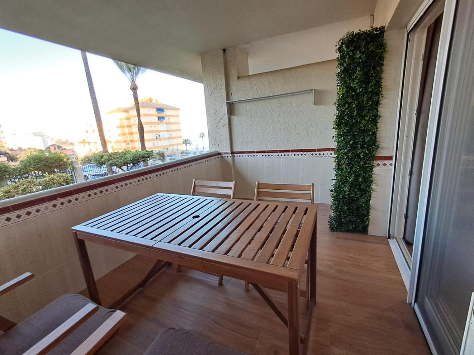 Benalbeach R&R Suite Benalmadena Ngoại thất bức ảnh